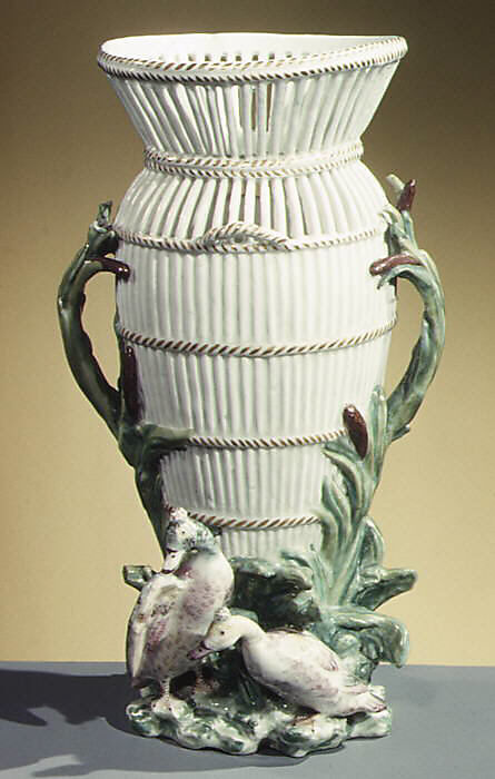 Vase, Chelsea Porcelain Manufactory (British, 1745–1784, Gold Anchor Period, 1759–69), Soft-paste porcelain, British, Chelsea