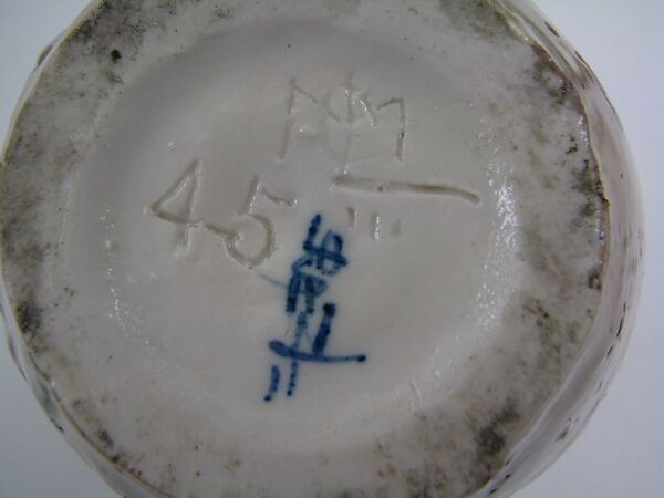 Vase, M. Louise McLaughlin (American, Cincinnati, Ohio 1847–1939 Cincinnati, Ohio), Porcelain, American