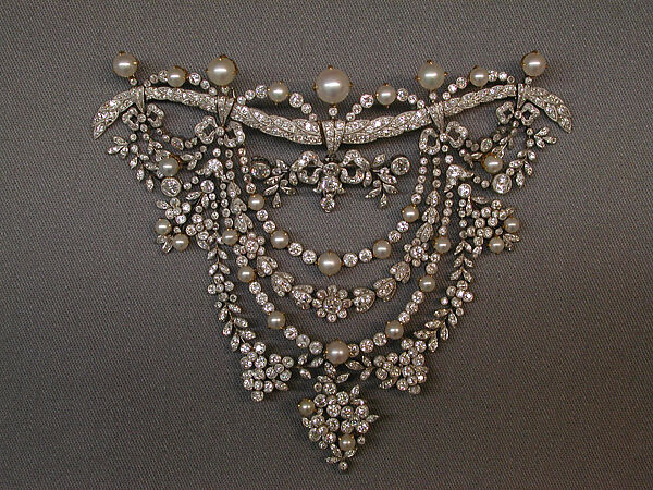 Corsage pin, Platinum, gold,diamonds, pearls, French or American 