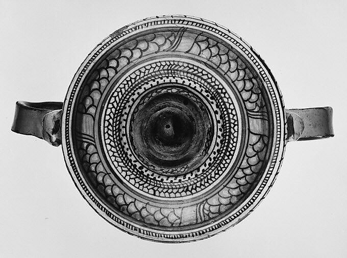 Standing cup, Maiolica (tin-glazed earthenware), Italian, Deruta