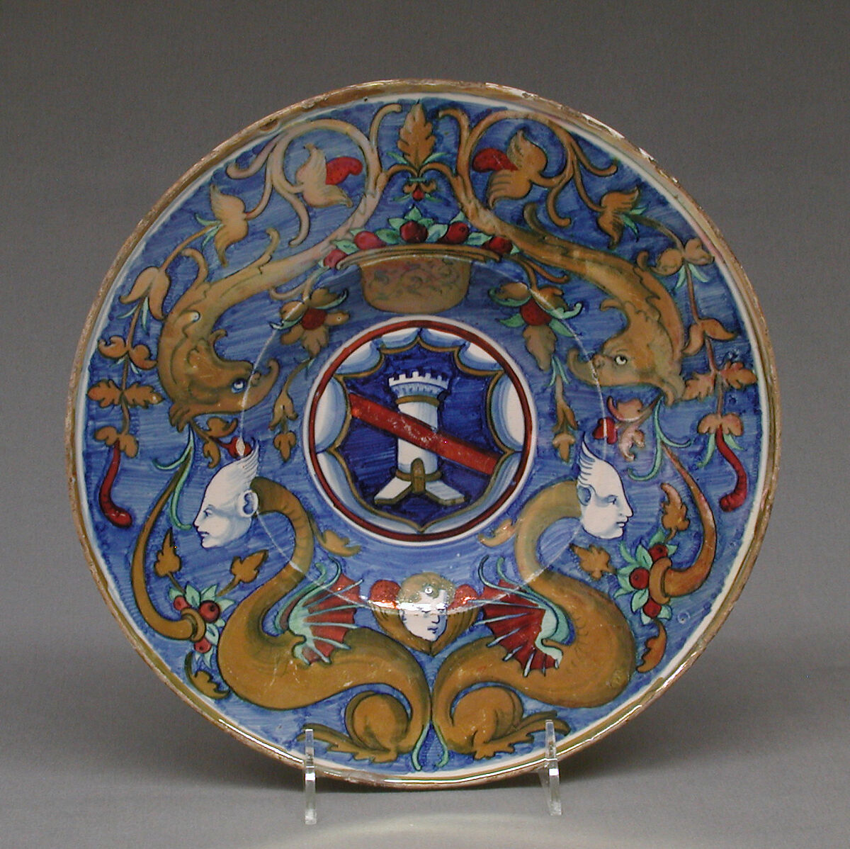 Plate, Maiolica (tin-glazed earthenware), lustered, Italian, Castel Durante with Gubbio luster 