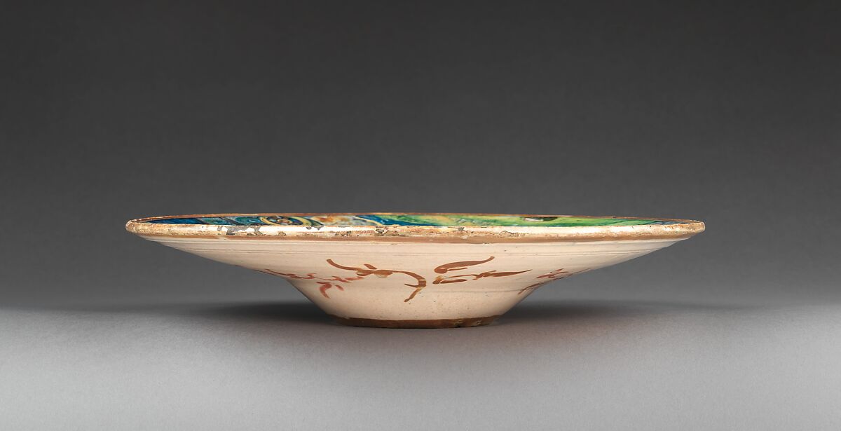 Wide-rimmed bowl with figures from Virgil's Aeneid, Workshop of Maestro Giorgio Andreoli (Italian (Gubbio), active first half of 16th century), Maiolica (tin-glazed earthenware), lustered, Italian, Gubbio