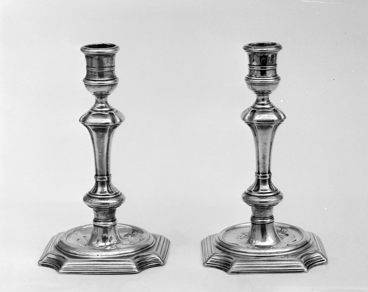Pair of candlesticks, Robert Calderwood (entered 1727, died 1765), Silver, Irish, Dublin 