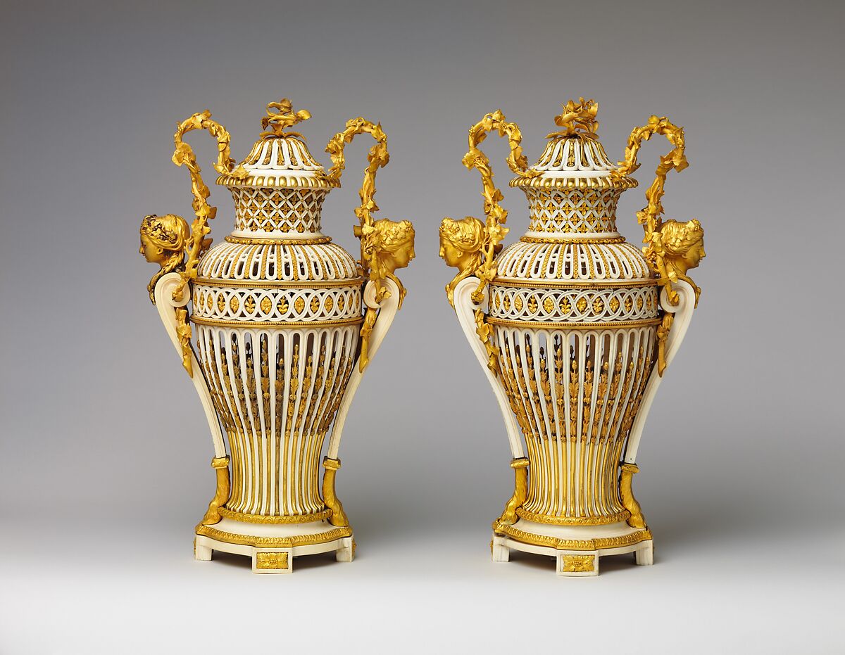 Vase with cover (Vase en ivoire) (one of a pair), Ivory and gilt bronze, French, Paris