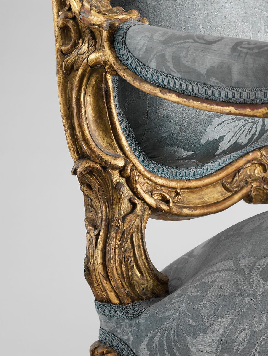Armchair (fauteuil à la reine), Carved and gilded beech; covered in eighteenth-century blue damask not original to the armchair, Southwestern German