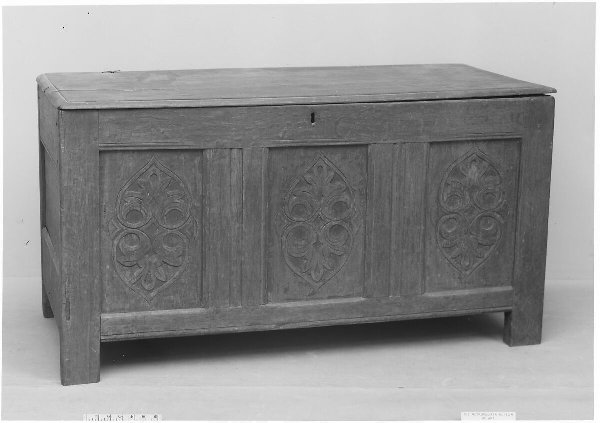 Chest, Oak, tulip poplar, pine, American