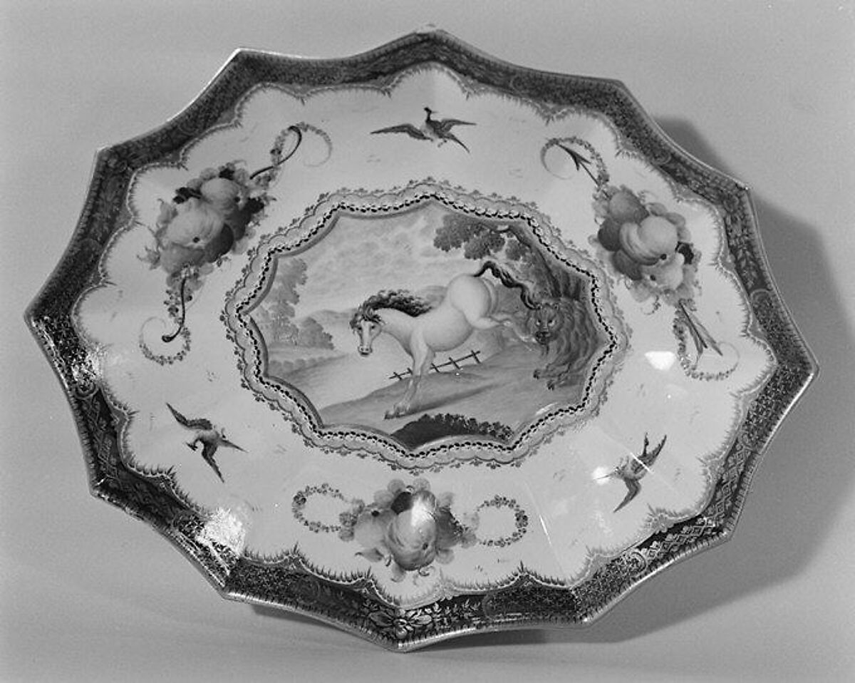 Dish (one of a pair), Worcester factory (British, 1751–2008), Soft-paste porcelain, British, Worcester 
