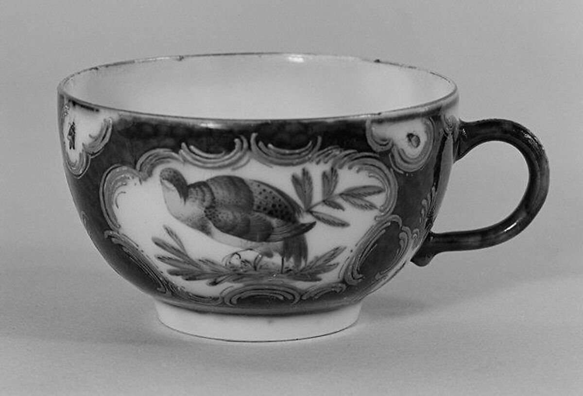 Cup and saucer in the style of Worcester, Probably by Edmé Samson (French, 1810–1891), Hard-paste porcelain, French, Paris 