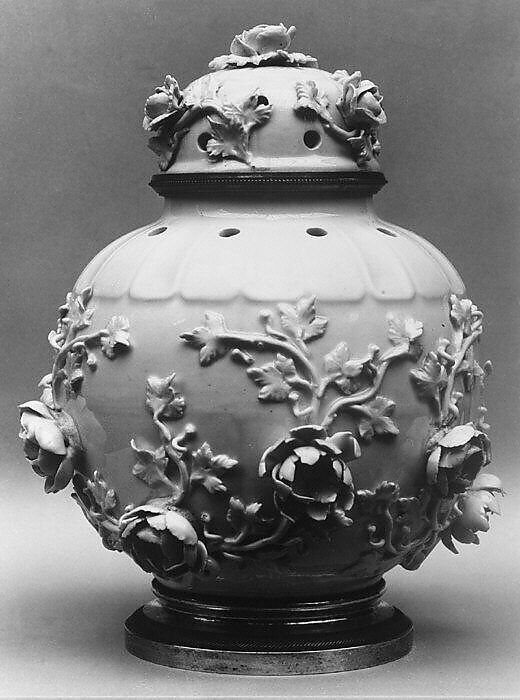 Potpourri jar with cover, Hard-paste porcelain, silver plate, French 