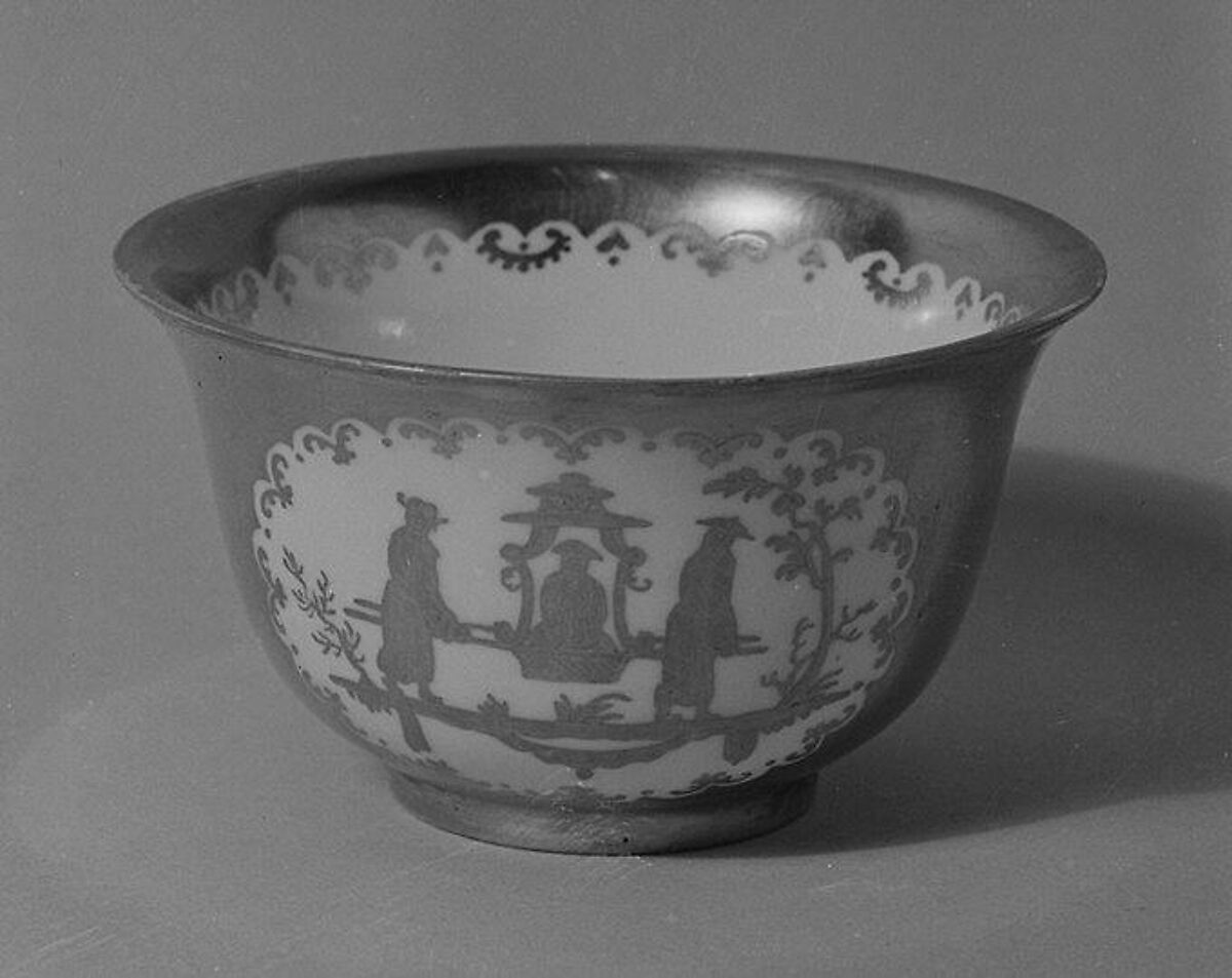 Cup and saucer, Meissen Manufactory (German, 1710–present), Hard-paste porcelain, German, Meissen with German, Augsburg decoration