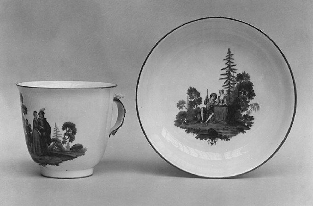 Cup and saucer, Meissen Manufactory (German, 1710–present), Hard-paste porcelain, German, Meissen 