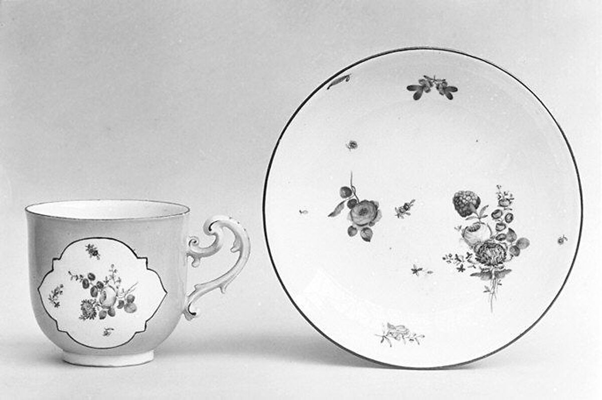 Cup and saucer, Meissen Manufactory (German, 1710–present), Hard-paste porcelain, German, Meissen 