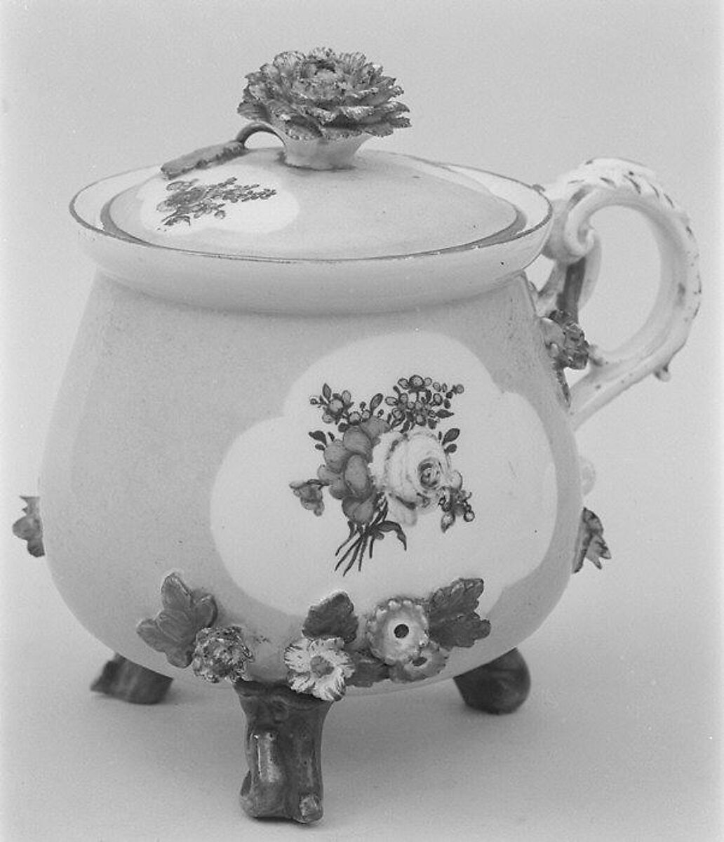 Cup with cover, Meissen Manufactory (German, 1710–present), Hard-paste porcelain, German, Meissen 