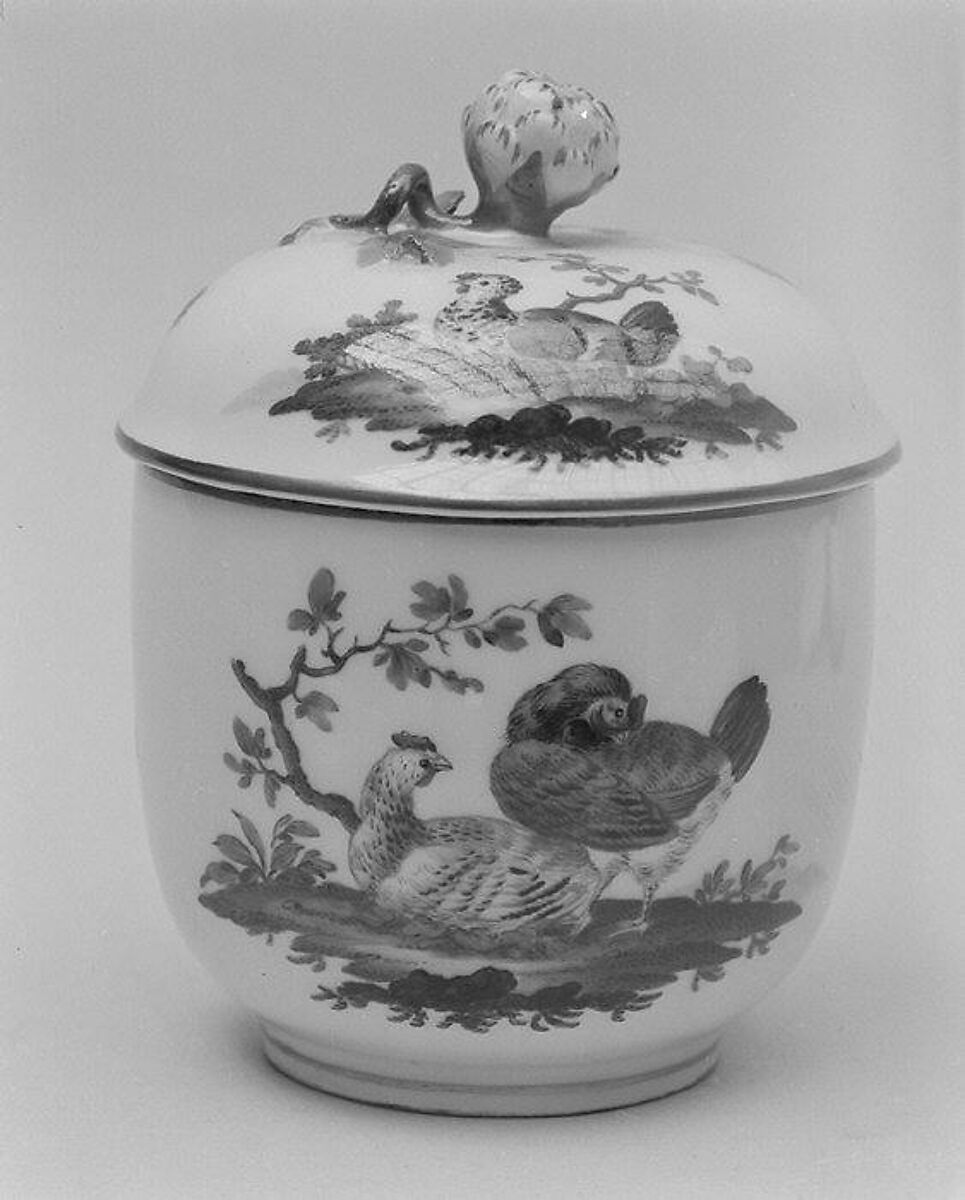 Bowl with cover, Royal Porcelain Manufactory, Berlin (German, founded 1763), Hard-paste porcelain, German, Berlin 