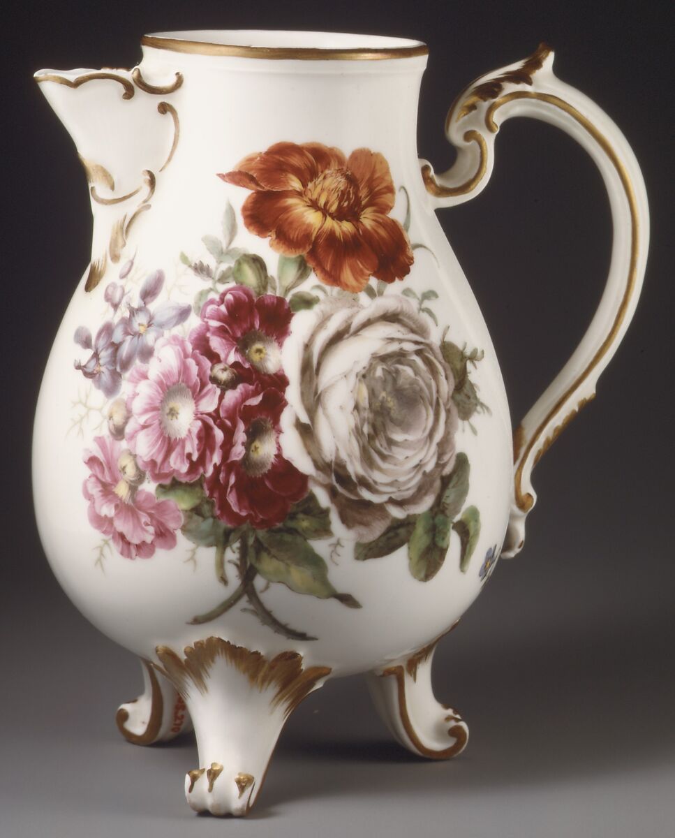 Milk jug, Ludwigsburg Porcelain Manufactory (German, 1758–1824), Hard-paste porcelain, German, Ludwigsburg 