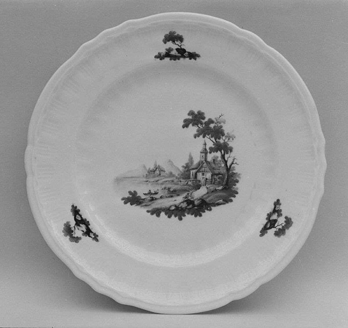 Plate, Zurich Pottery and Porcelain Factory (Swiss, founded 1763), Hard-paste porcelain, Swiss, Zurich 