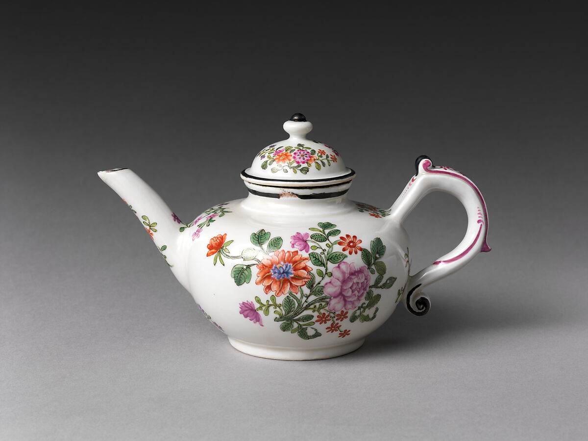 Teapot with peonies, Vienna, Hard-paste porcelain painted with colored enamels over transparent glaze, Austrian, Vienna 