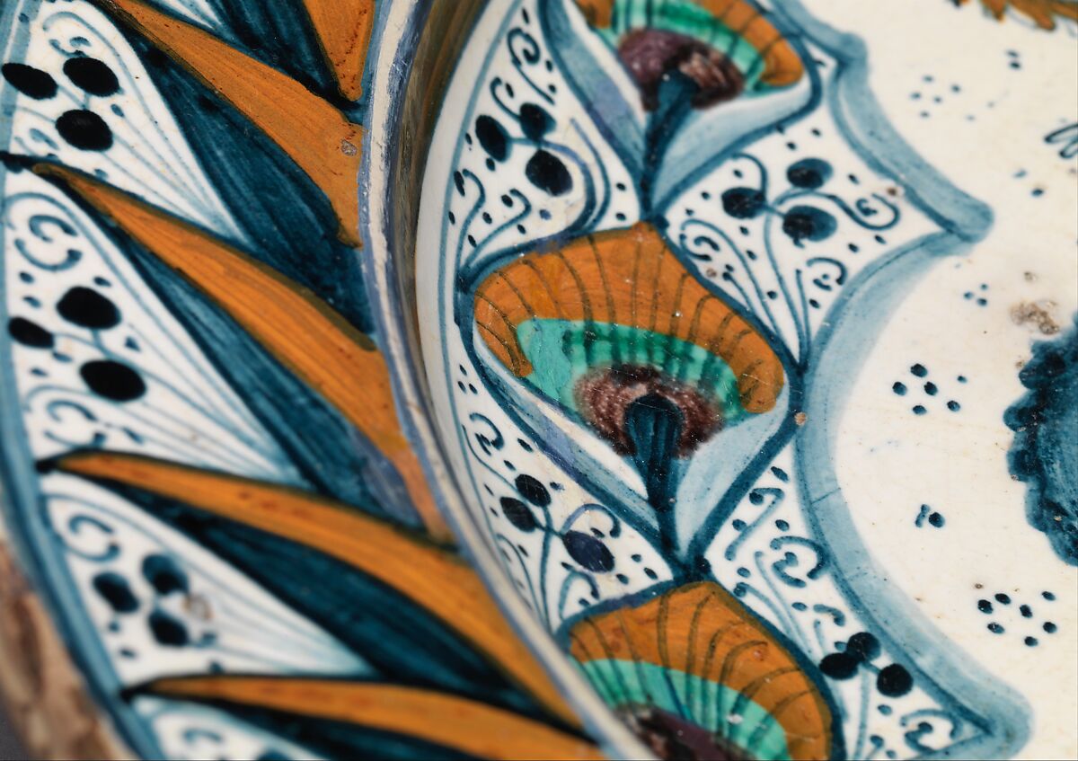 Dish with arms of the Visconti family, Maiolica (tin-glazed earthenware), Italian, probably Deruta