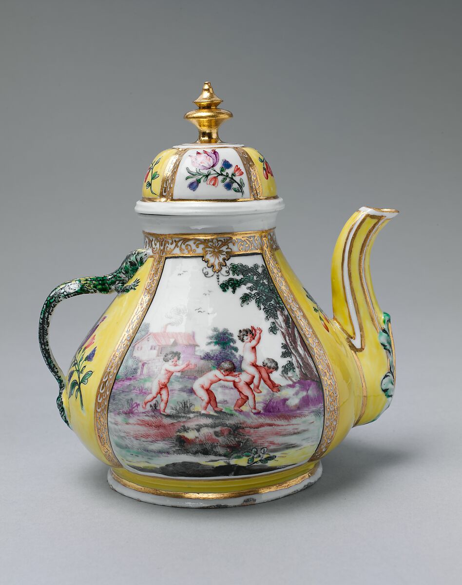 Teapot (part of a service), Doccia Porcelain Manufactory (Italian, 1737–1896), Hard-paste porcelain, Italian, Florence 