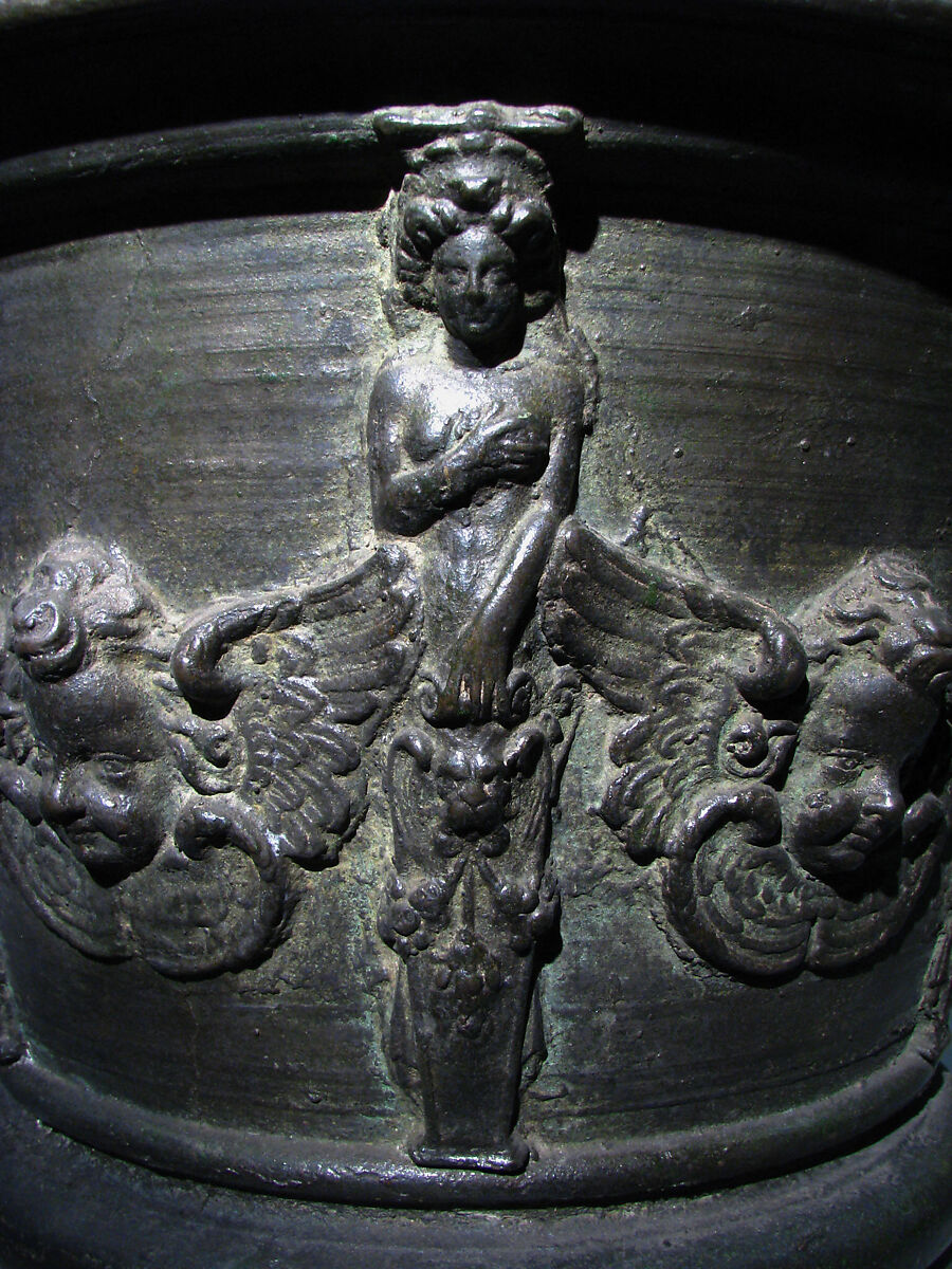 Mortar, Trovilliar (French), Bronze, dark green patina, French