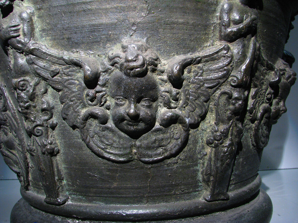 Mortar, Trovilliar (French), Bronze, dark green patina, French
