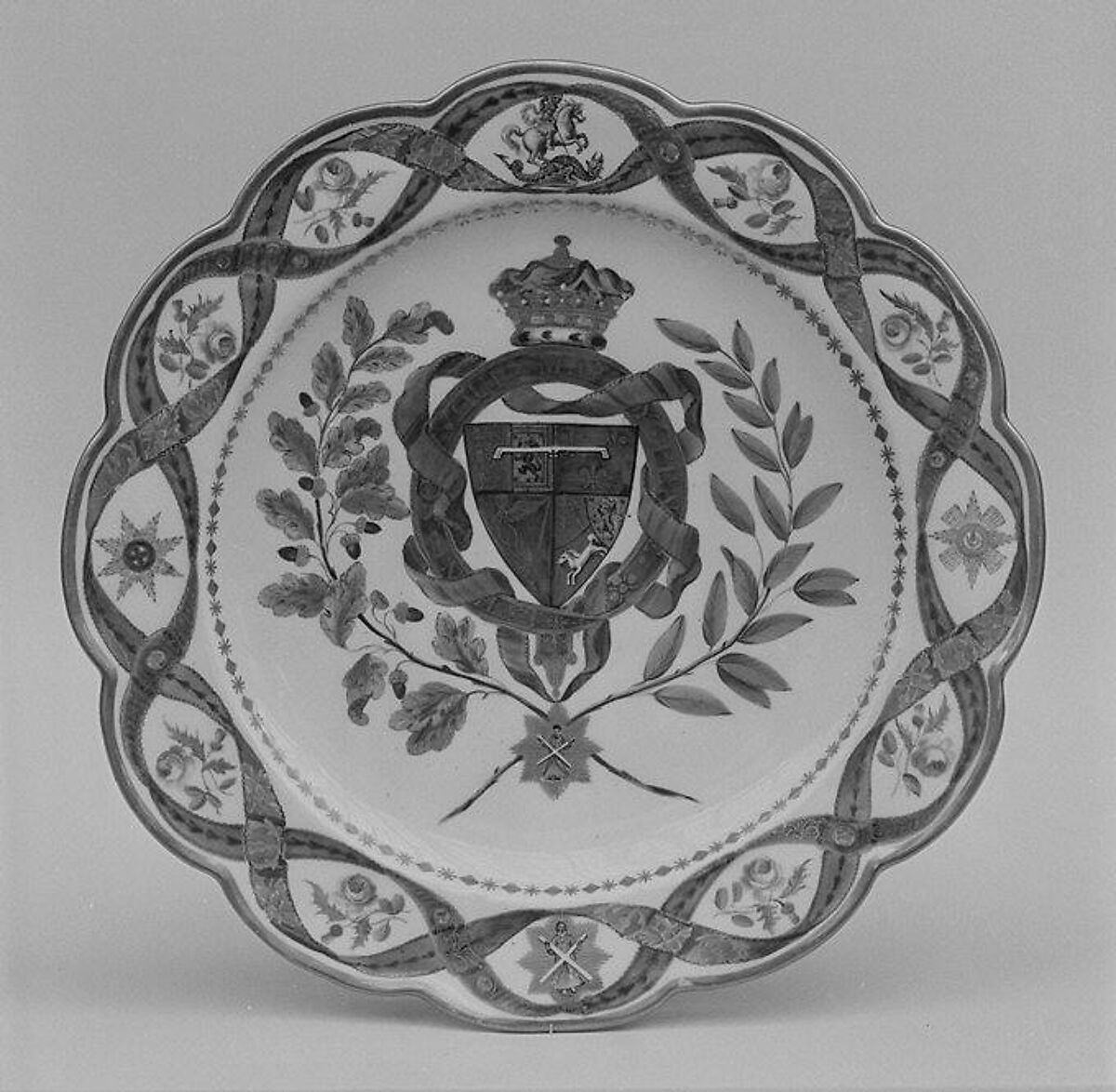 Plate, Worcester factory (British, 1751–2008), Soft-paste porcelain, British, Worcester 