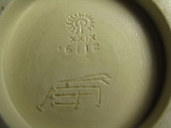 Vase, Rookwood Pottery Company (American, Cincinnati, Ohio 1880–1967), Earthenware, American