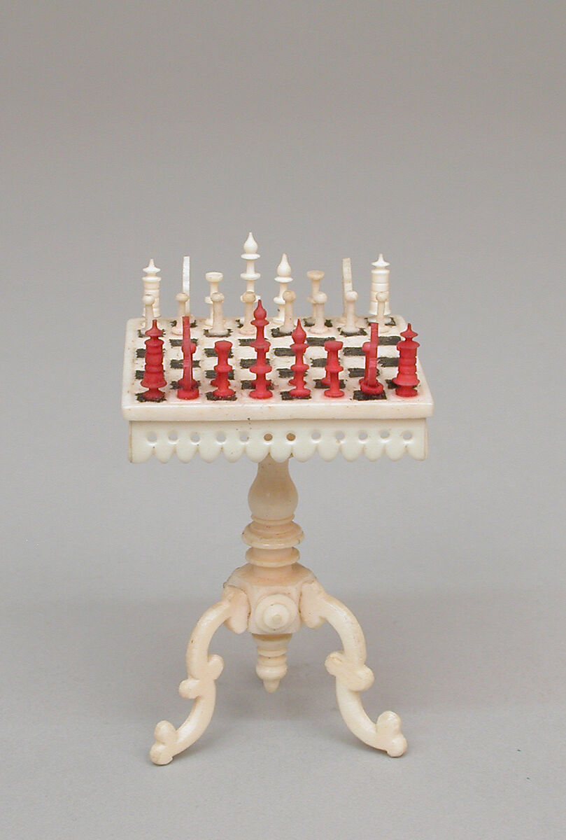 Miniature chess set and table, Ivory, Swiss 