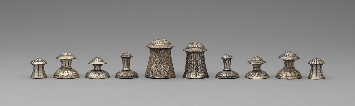 Chessmen (32), Silver, Indian