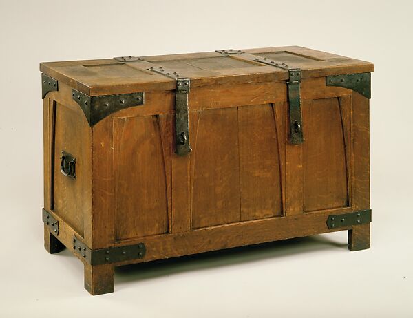 Chest, Gustav Stickley (American, Osceola, Wisconsin 1858–1942 Syracuse, New York), Oak, cedar, and wrought iron, American