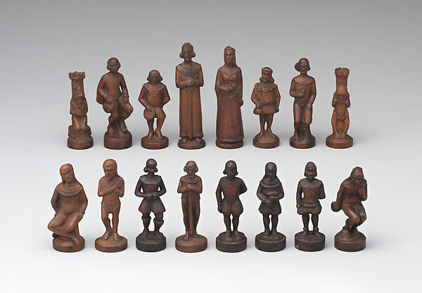 Chessmen (32), Wood, blond and dark, German, Oberammergau