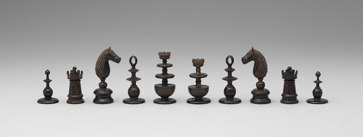 Chessmen (32), Ivory, British