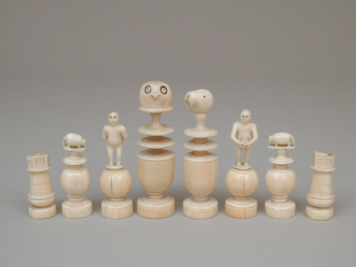 Chessmen (32), Walrus ivory, Eskimo, Franz Joseph Land 