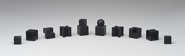 Chessmen (32) in box, Josef Hartwig (German, Munich 1880–1955 Frankfurt), Wood, German, Weimar