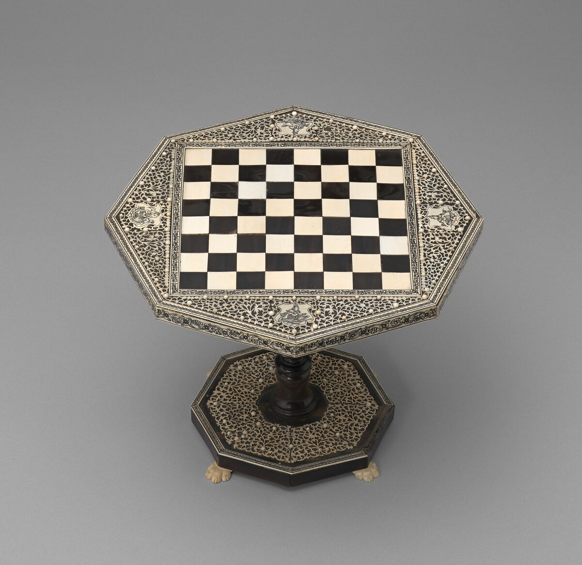 Miniature pedestal table with inlaid chessboard, Ivory, horn, wood, Indian