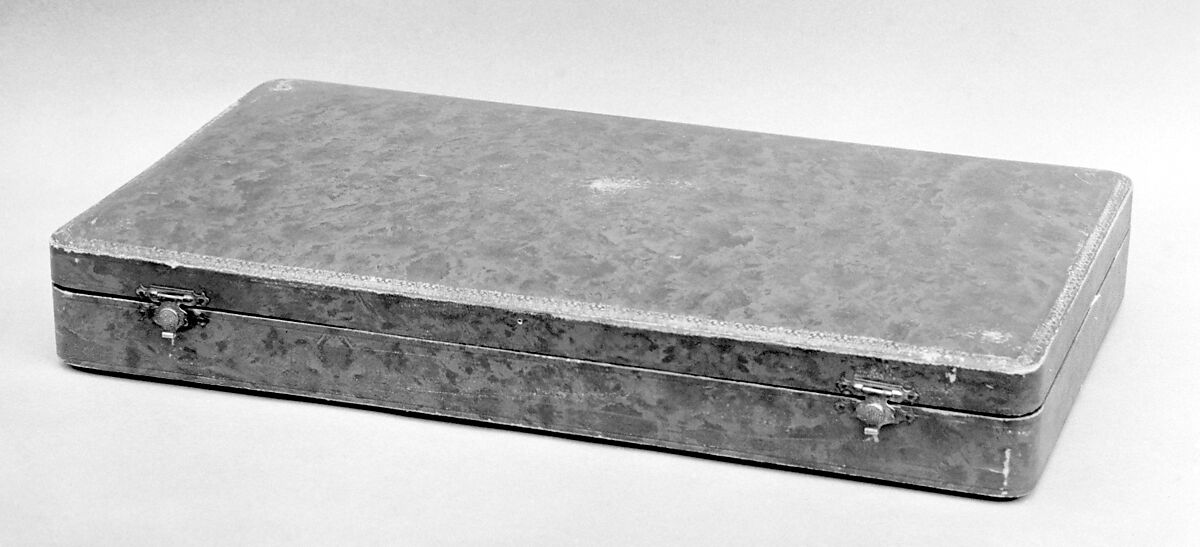 Chessmen, board, and box, Chessmen: bone; box: wood, ivory, French