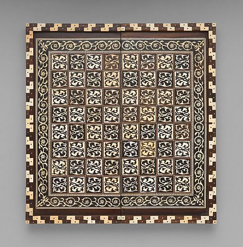 Box-board for chess and backgammon