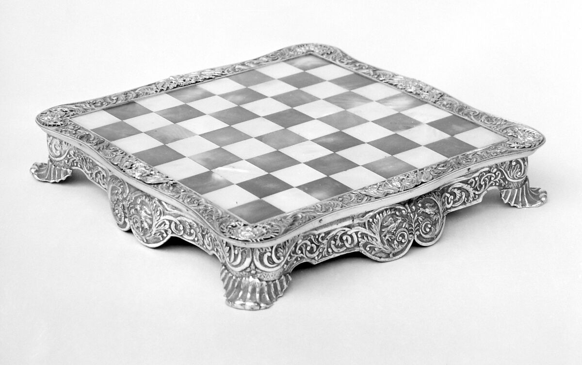 Chess set, Silver, silver-gilt, mother-of-pearl, Italian