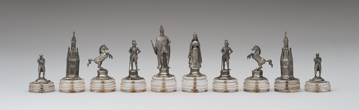 Gothic revival figures chessmen (32), Silver, silver gilt, rock crystal, German