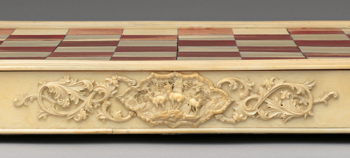 Chess set, Ivory, wood, German, Erbach, Hesse-Darmstadt