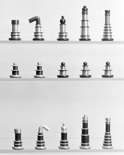 Chessmen (32)