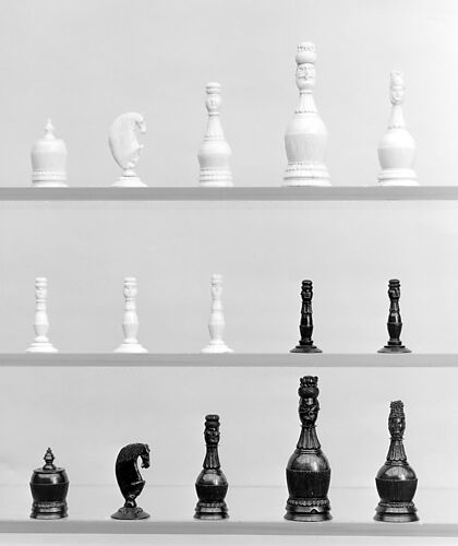 Chessmen (32)