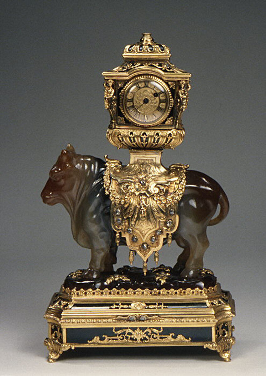 Miniature clock, Gold, agate, and heliotrope, set with rose diamonds, German, Dresden 
