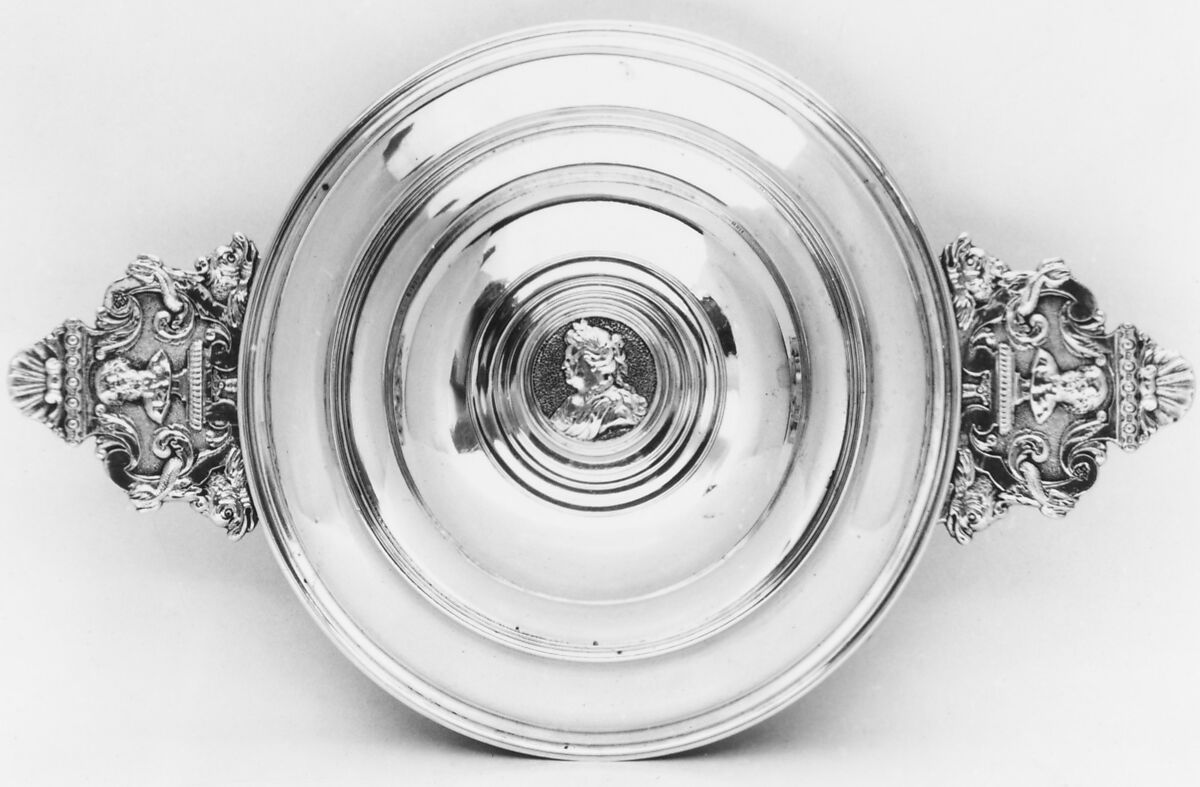 Broth bowl with cover (écuelle), François-Isaac Balduc (master 1724, active 1768), Silver, French, Sens (Paris Mint)