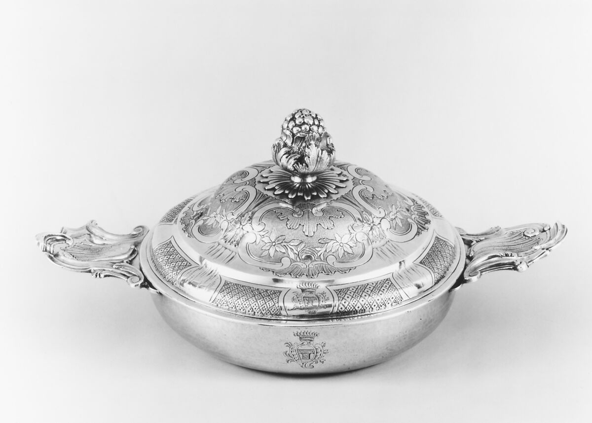 Porringer with cover (Écuelle), Philippe Lafourge (master 1740/1, died 1767), Silver, French, Toulouse 