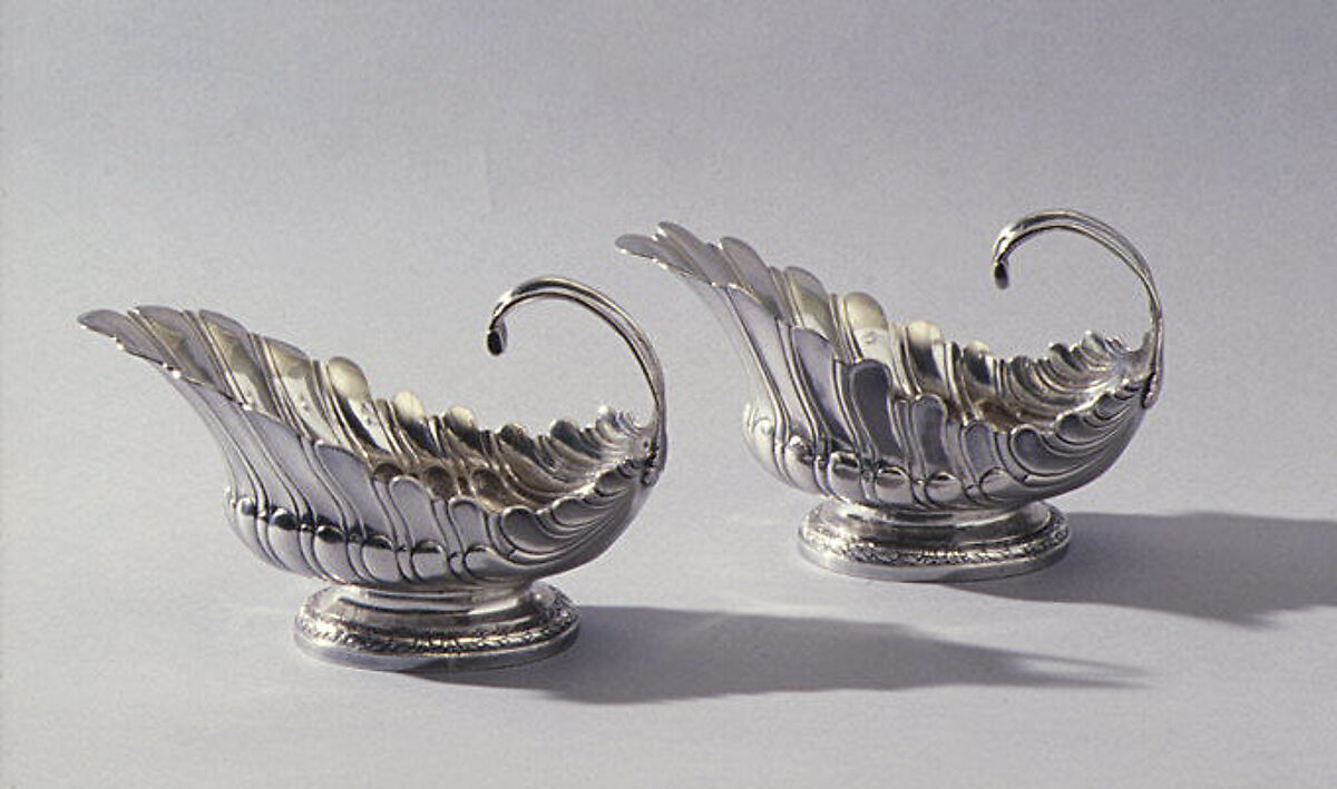 Pair of sauceboats, Pierre-Adrien Dachery (master 1765, working 1784), Silver, French, Saint Quentin 