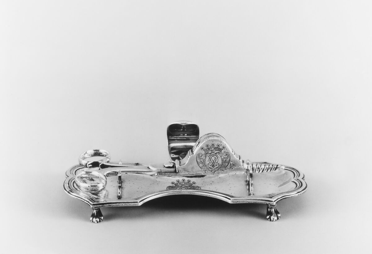 Snuffers and tray, Gabriel Tillet (1677–1757, master 1703, retired 1756), Silver, French, Bordeaux