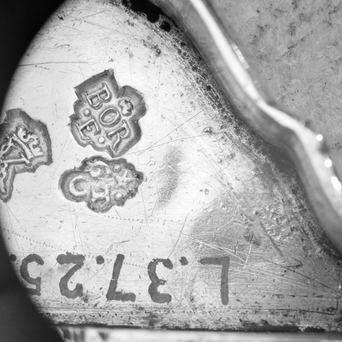 Snuffers and tray, Gabriel Tillet (1677–1757, master 1703, retired 1756), Silver, French, Bordeaux