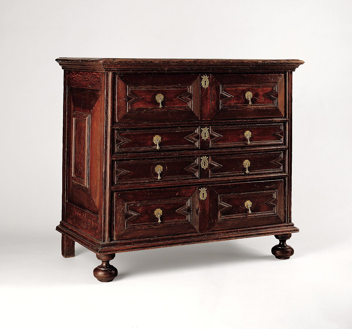 Chest of Drawers, Oak, pine, American 
