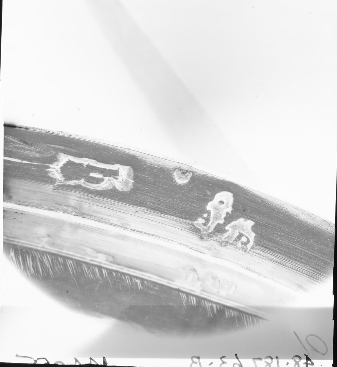 Sugar bowl with cover, Antoine Bouiller (French, born Châteauroux,  master 1775, last known work 1818), Silver; glass, French, Paris